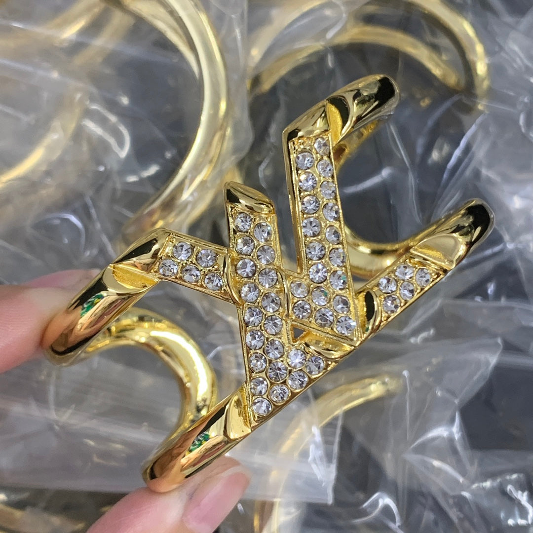 84E83KDE StylishBracelets