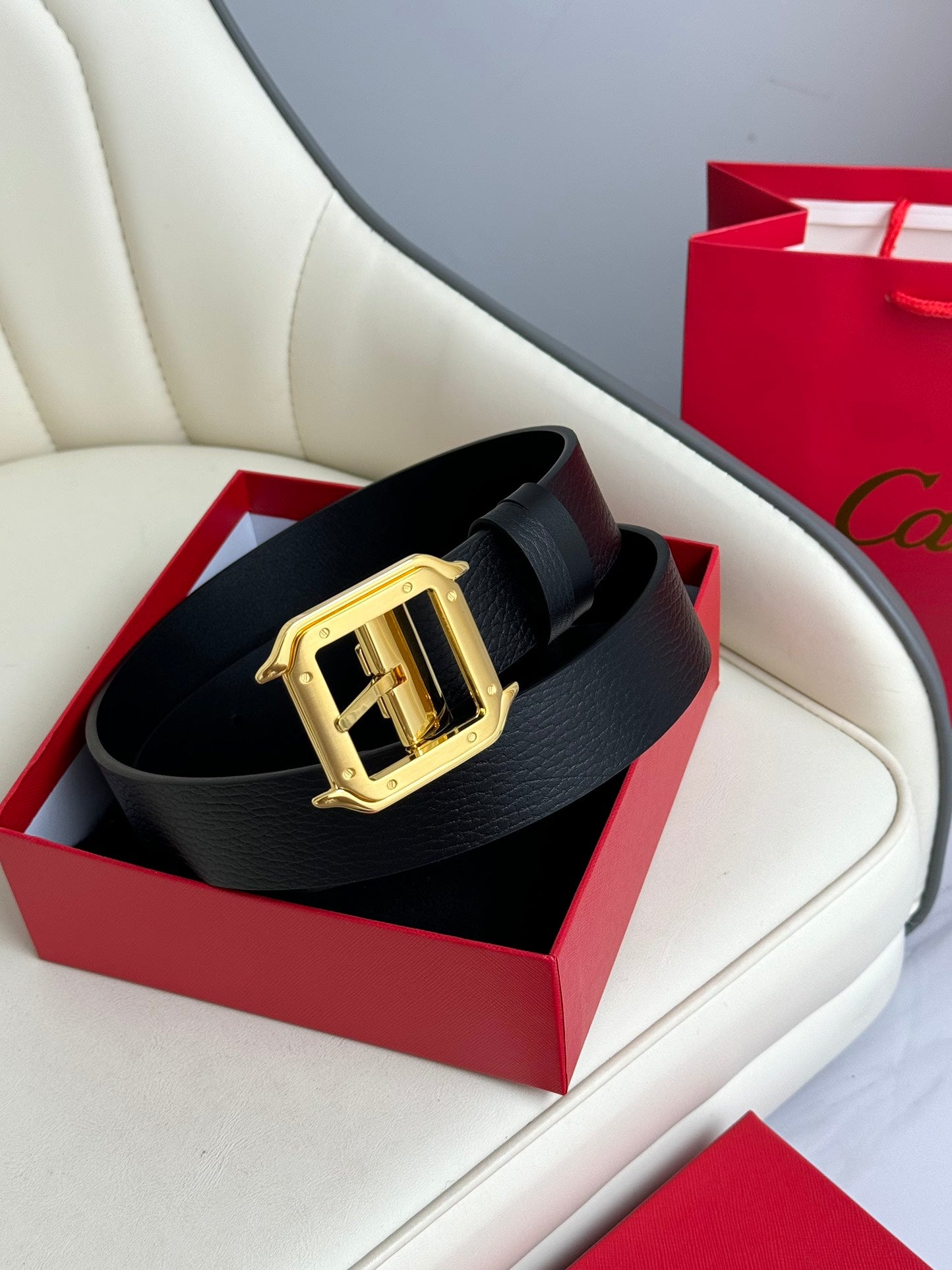 1WK174PDE Stylish  High quality belt With full package