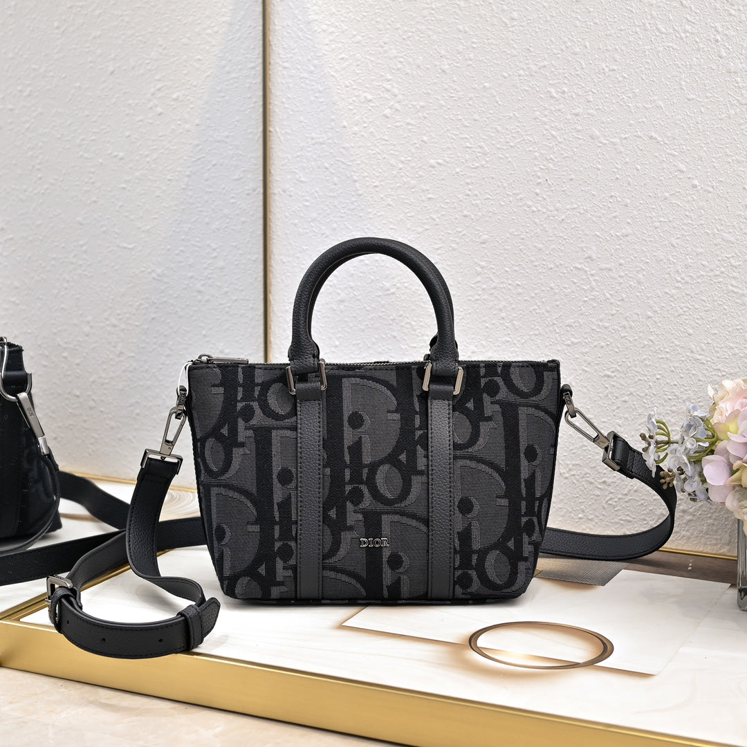 1XD65BDE Stylish bag