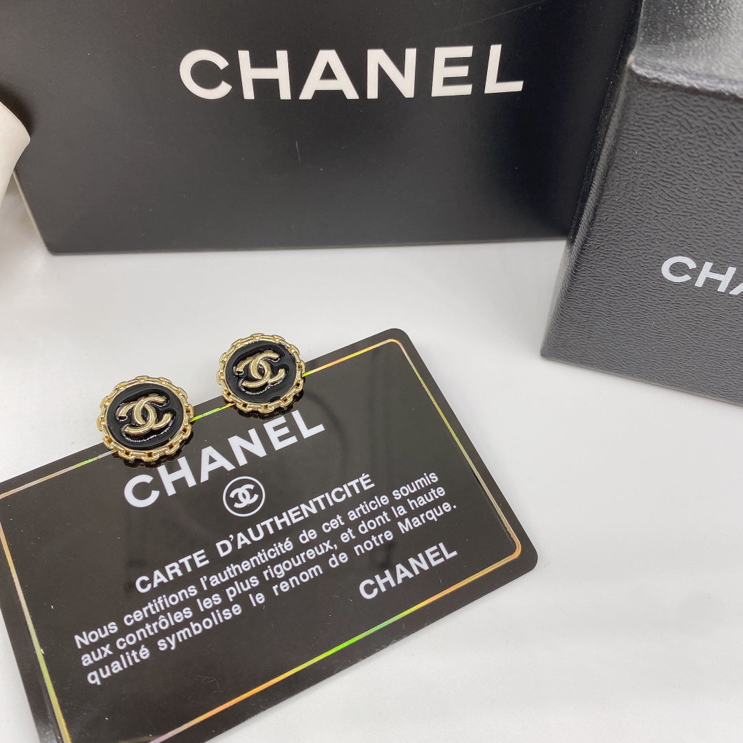 1YC156EDE Stylish Earrings