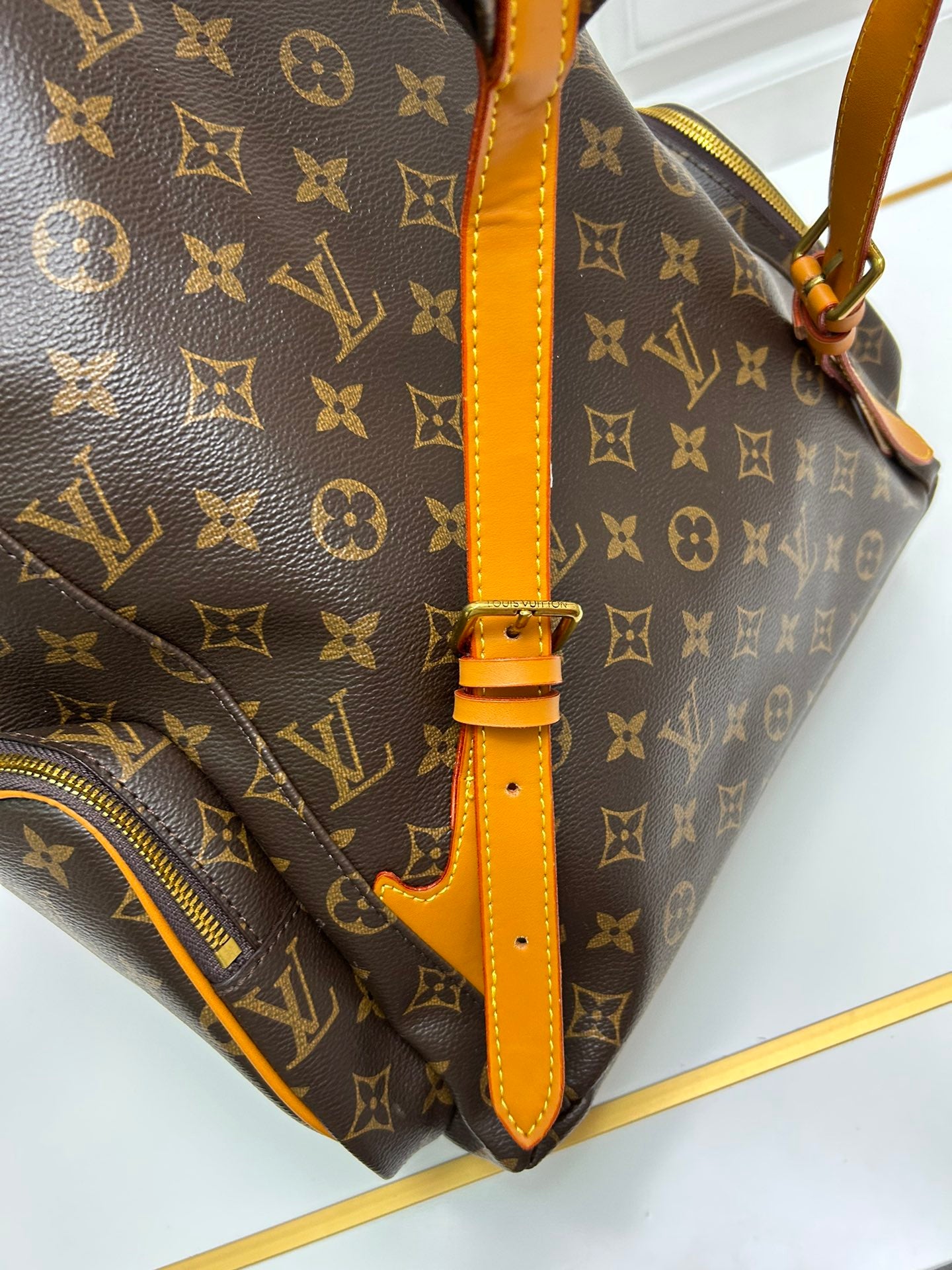 1XE455BDE Stylish leather bag