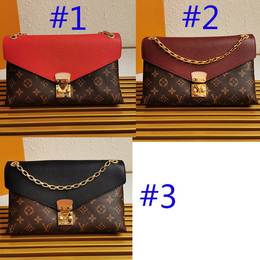 AE83BDE Stylish leather bag 
