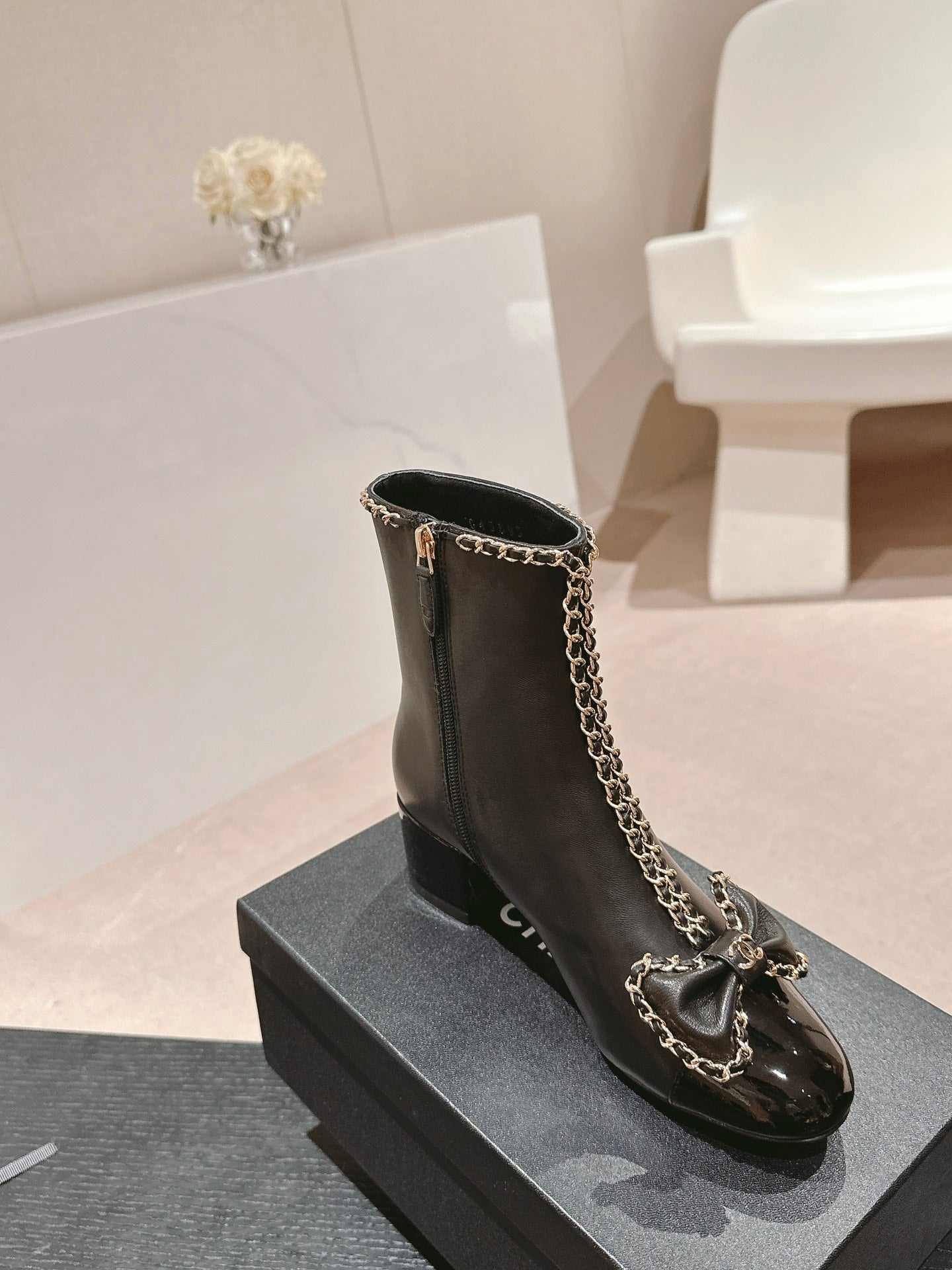 1LC22ZDE Stylish Boots (Heel height 6cm )