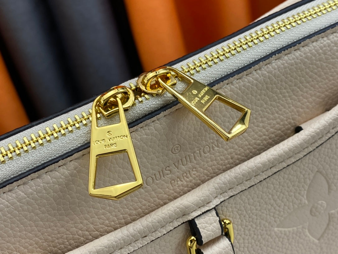 2XE174BDE Stylish leather bag 