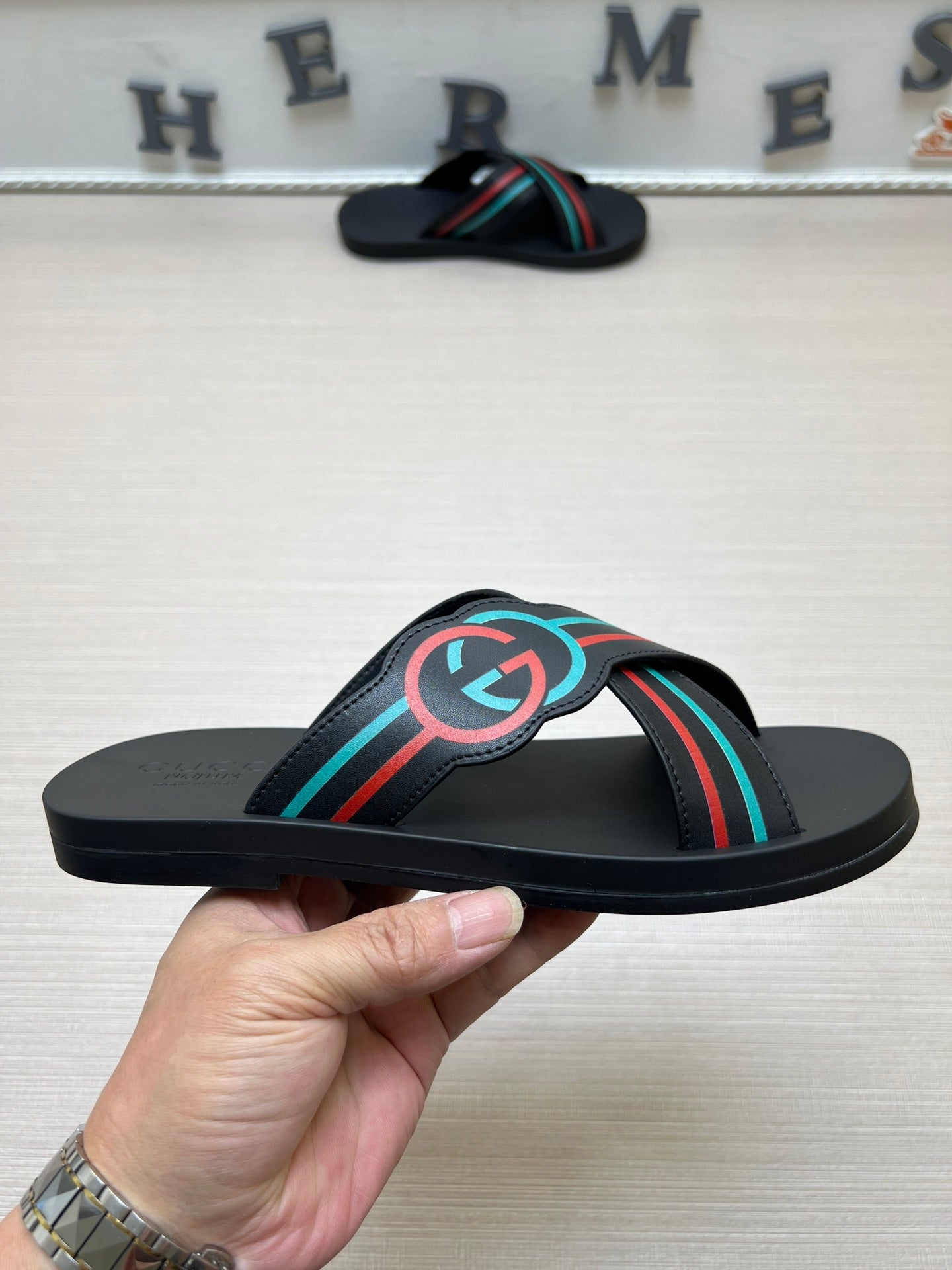 54B12ZDE Stylish slippers