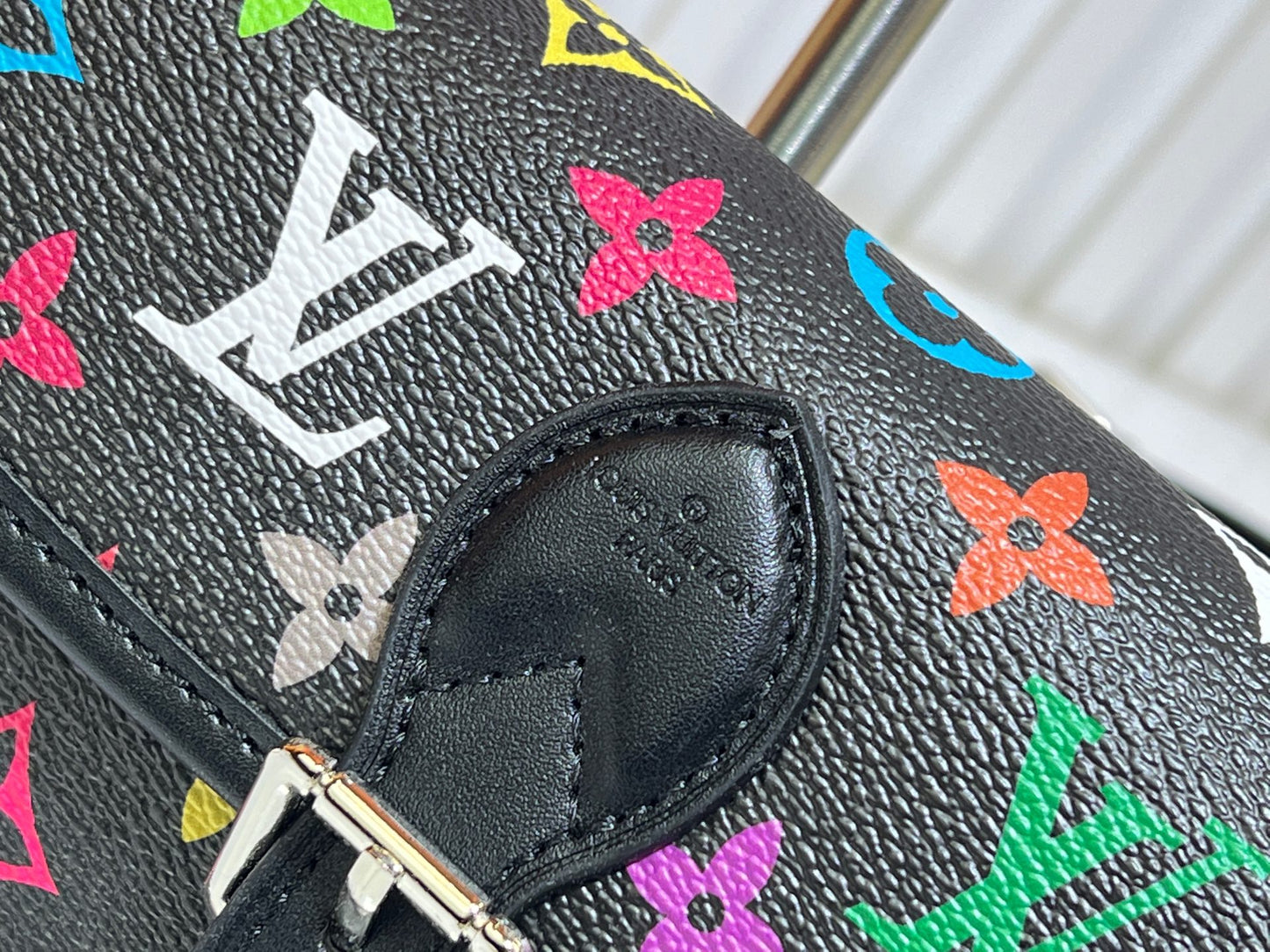 15XE1BDE Stylish leather bag