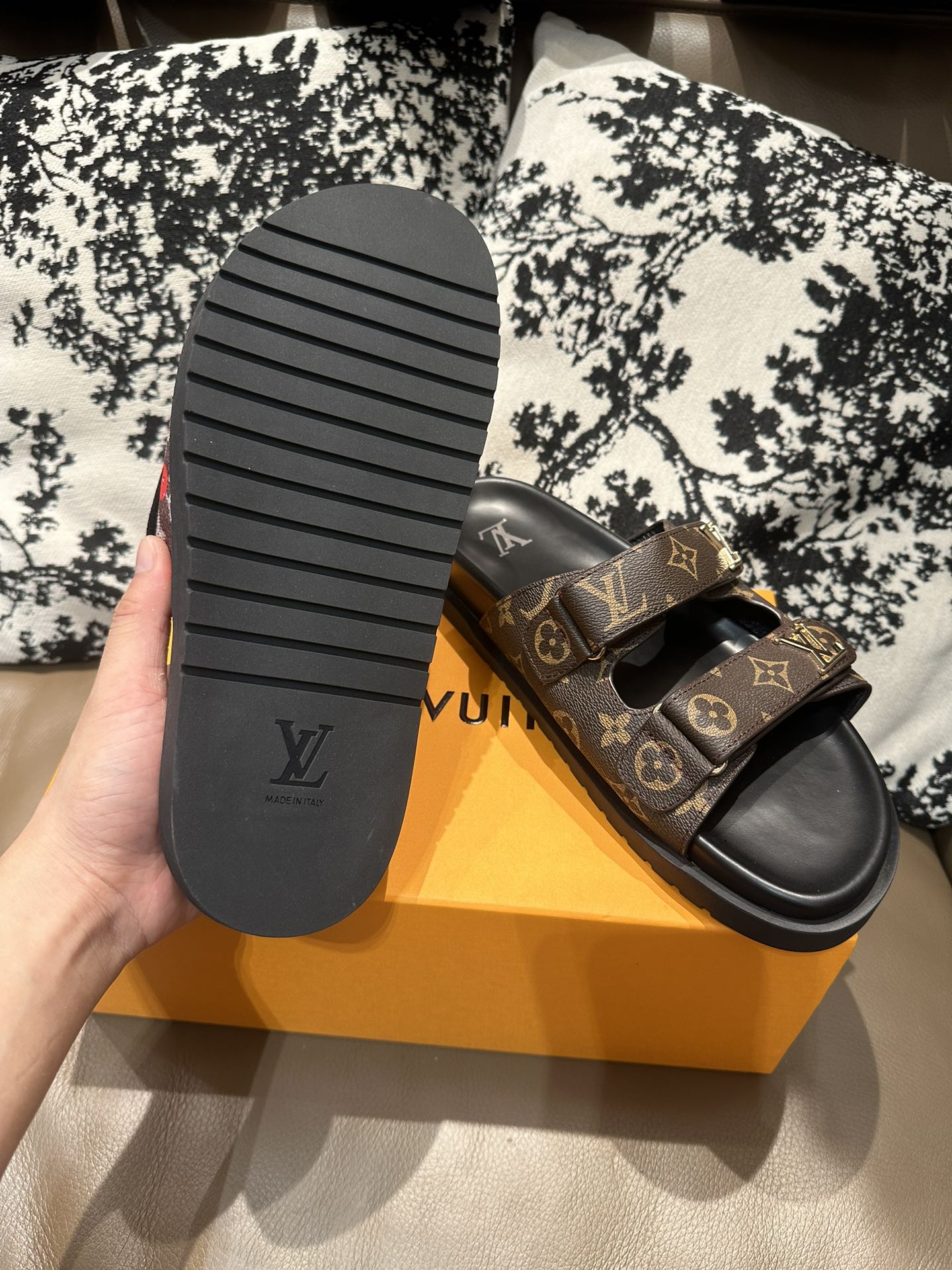 285ZE29ZDE Stylish leather Shoes