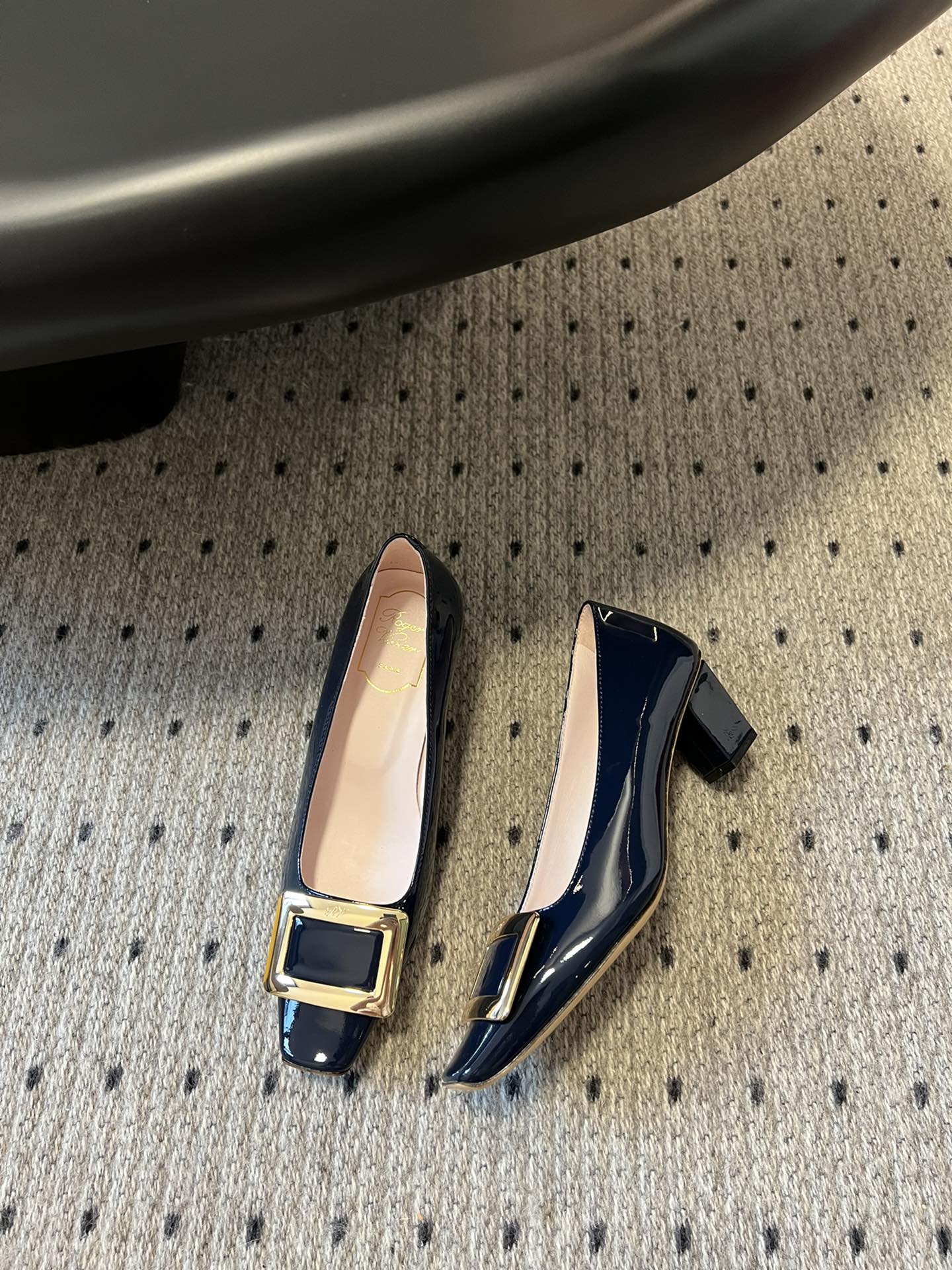 1ZA250ZDE Stylish High heels