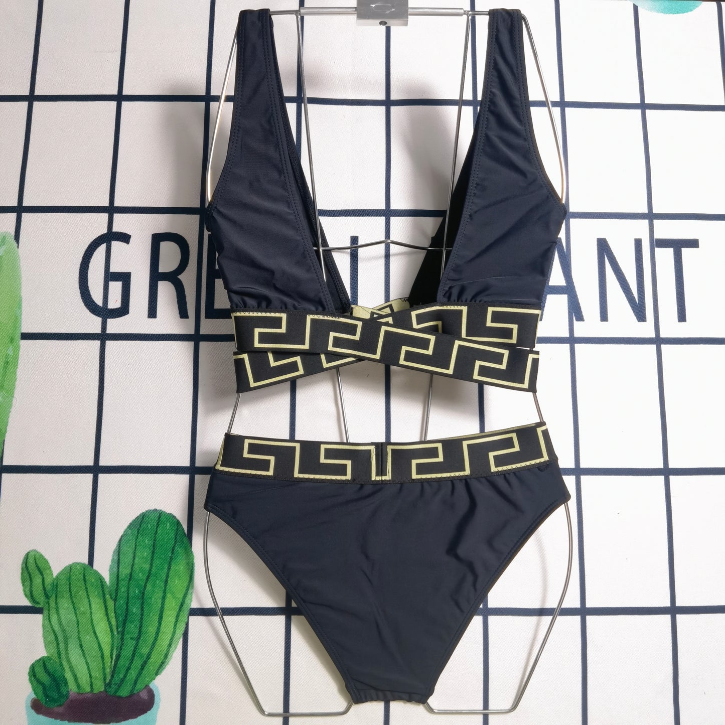 14V196YDE Stylish Bikini swimsuit
