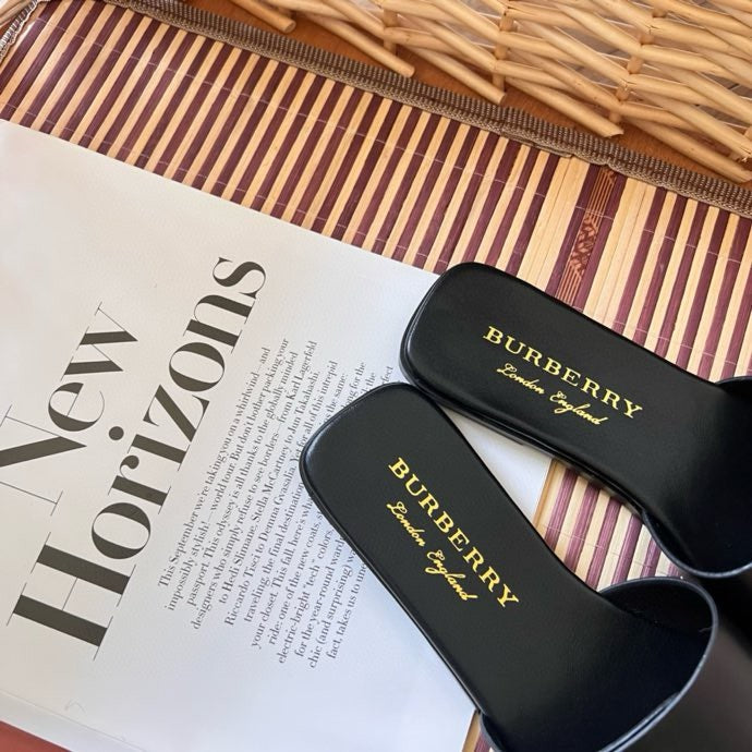 14R188ZDE Stylish Slippers