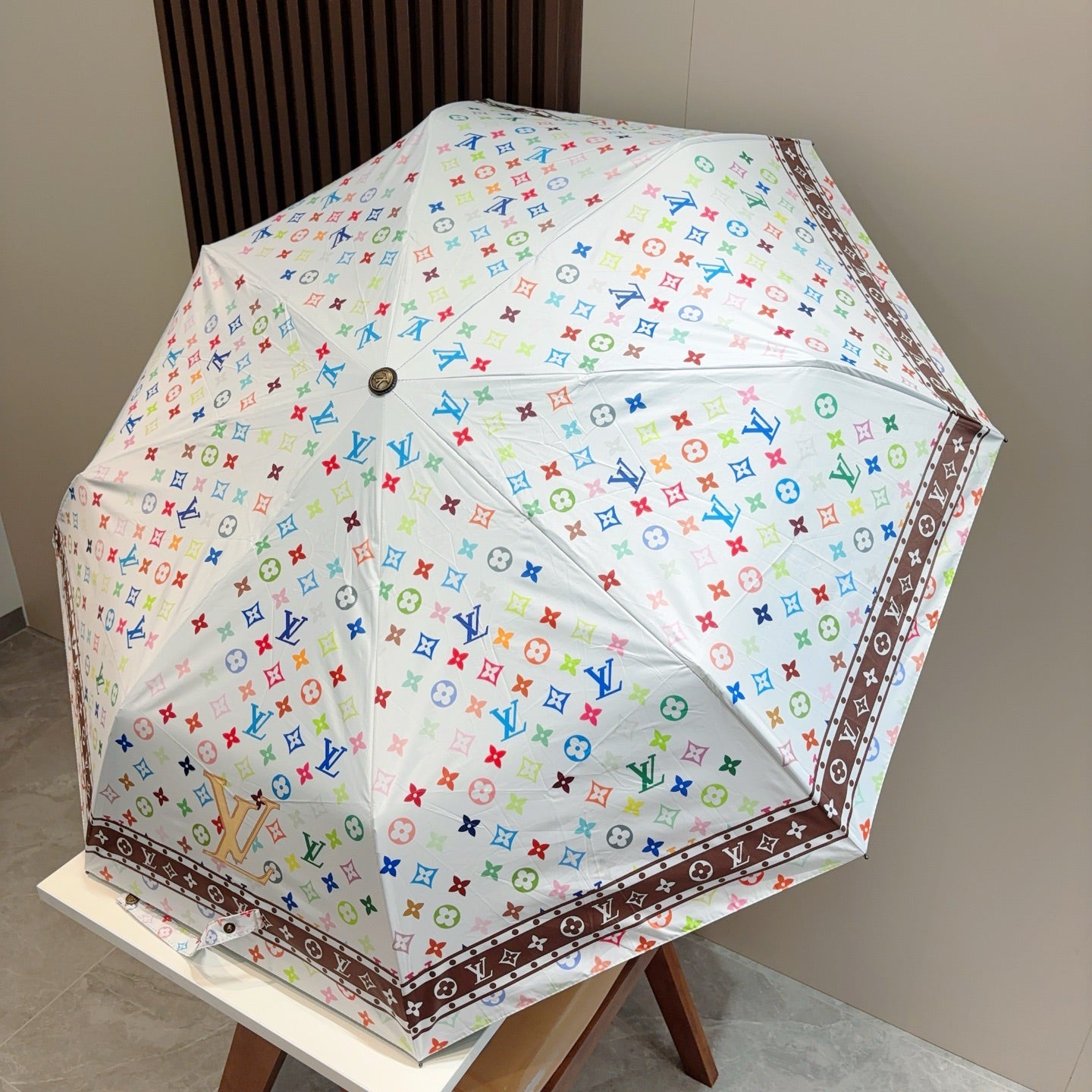 15RE19SDE Stylish UV resistant umbrella