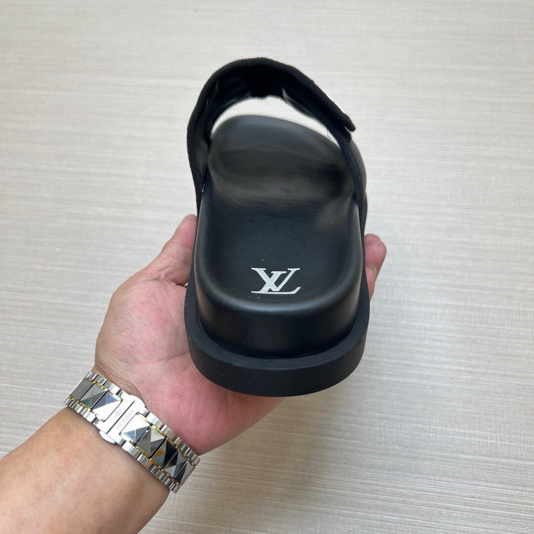 5WE250ZDE Stylish Slippers