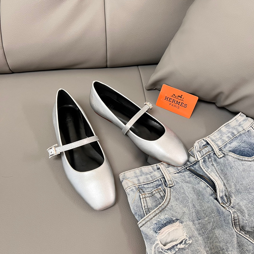 1JE1ZDE Stylish leather  boots