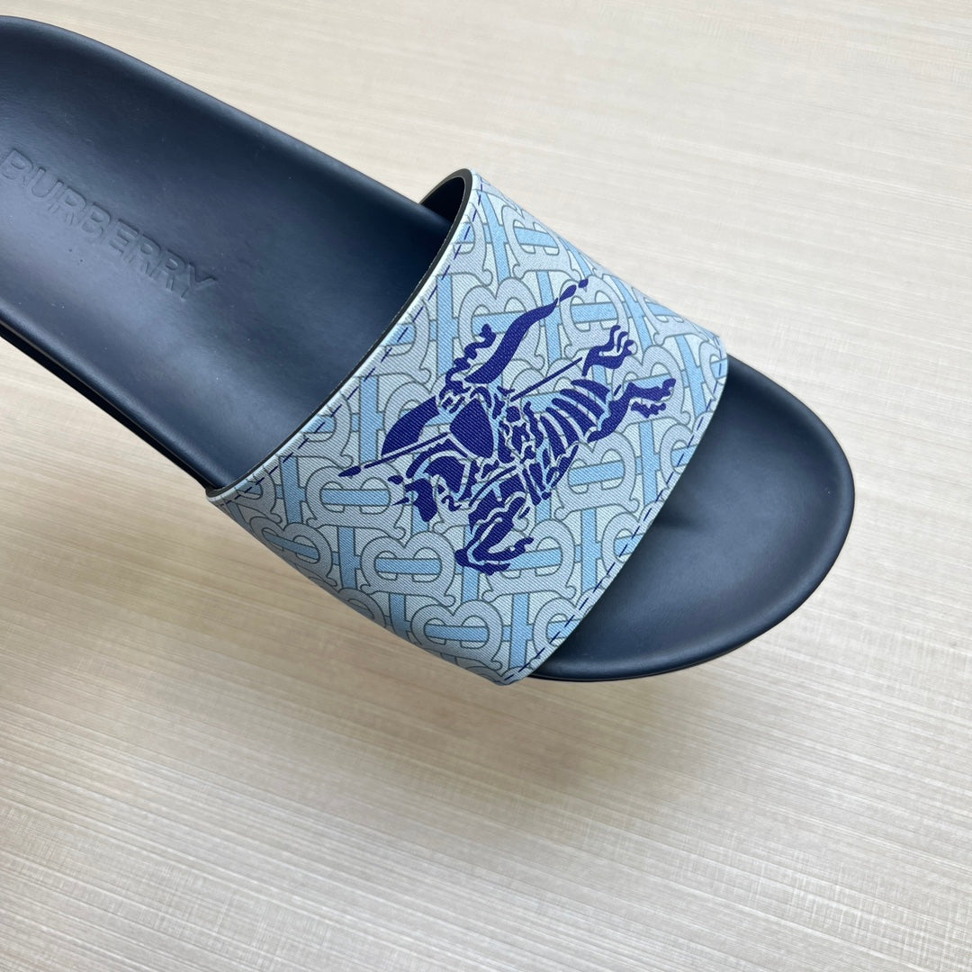 54R119ZDE Stylish slippers