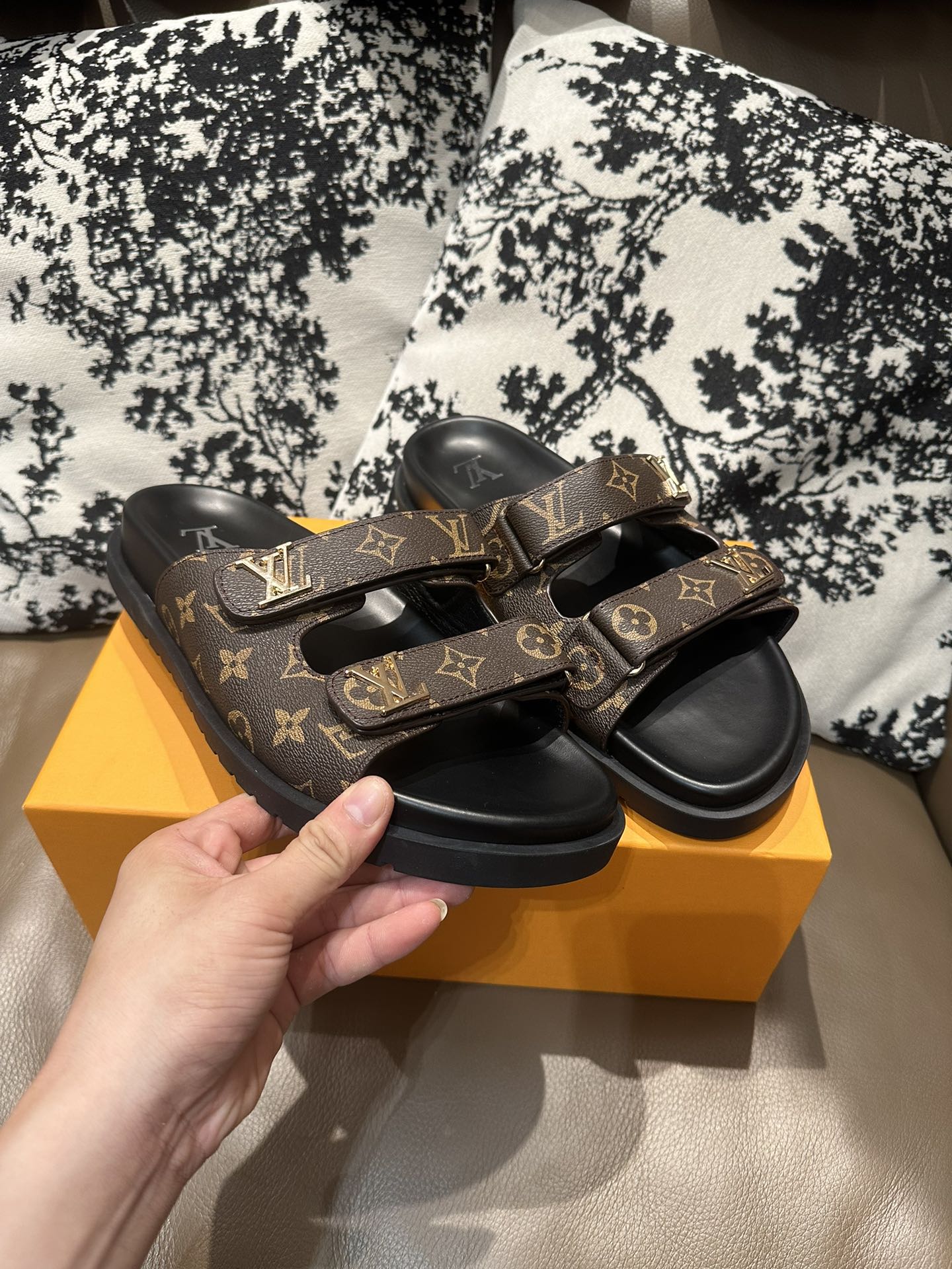 285ZE29ZDE Stylish leather Shoes