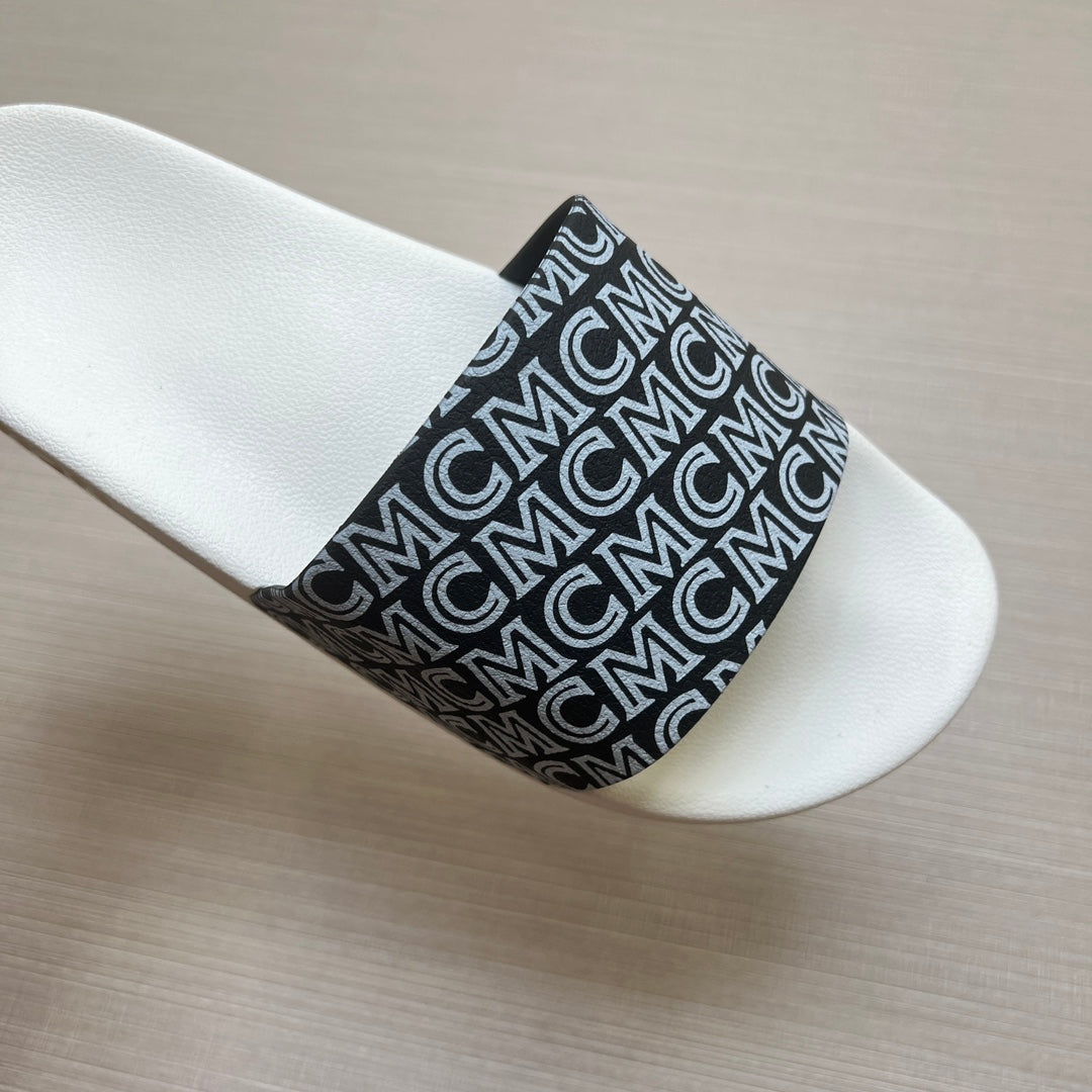 54M45ZDE Stylish slippers