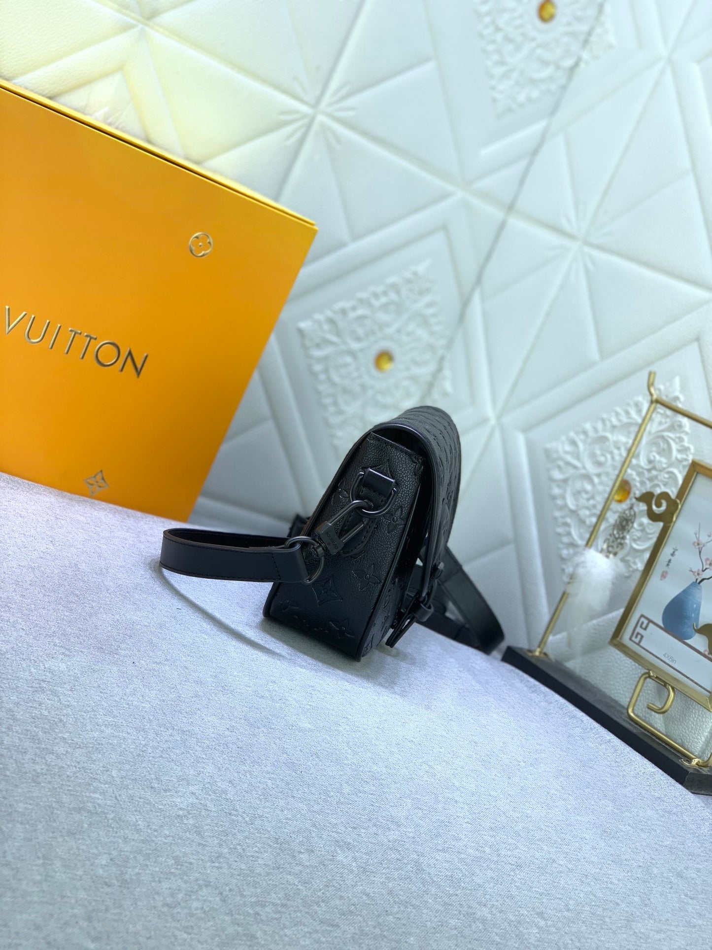 2XC475BDE Stylish leather bag