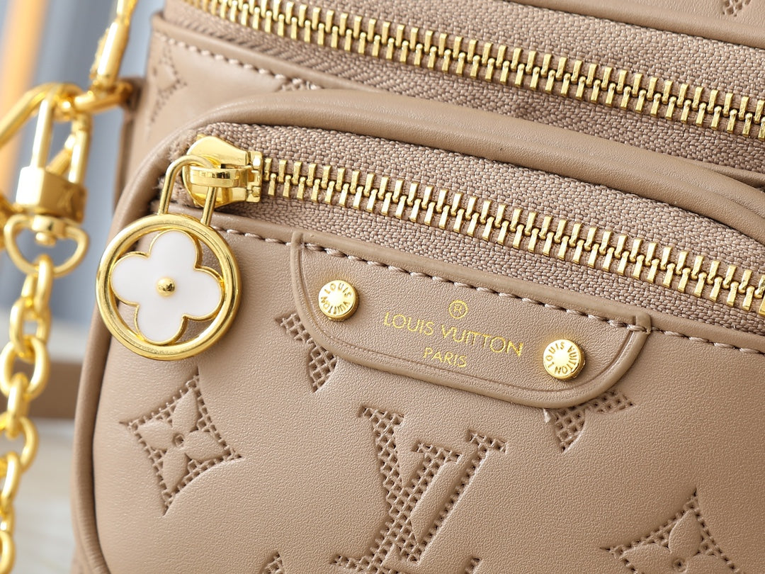 155NE59BDE Stylish leather bag