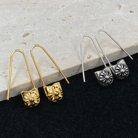 15QA5EDE Stylishr Earrings