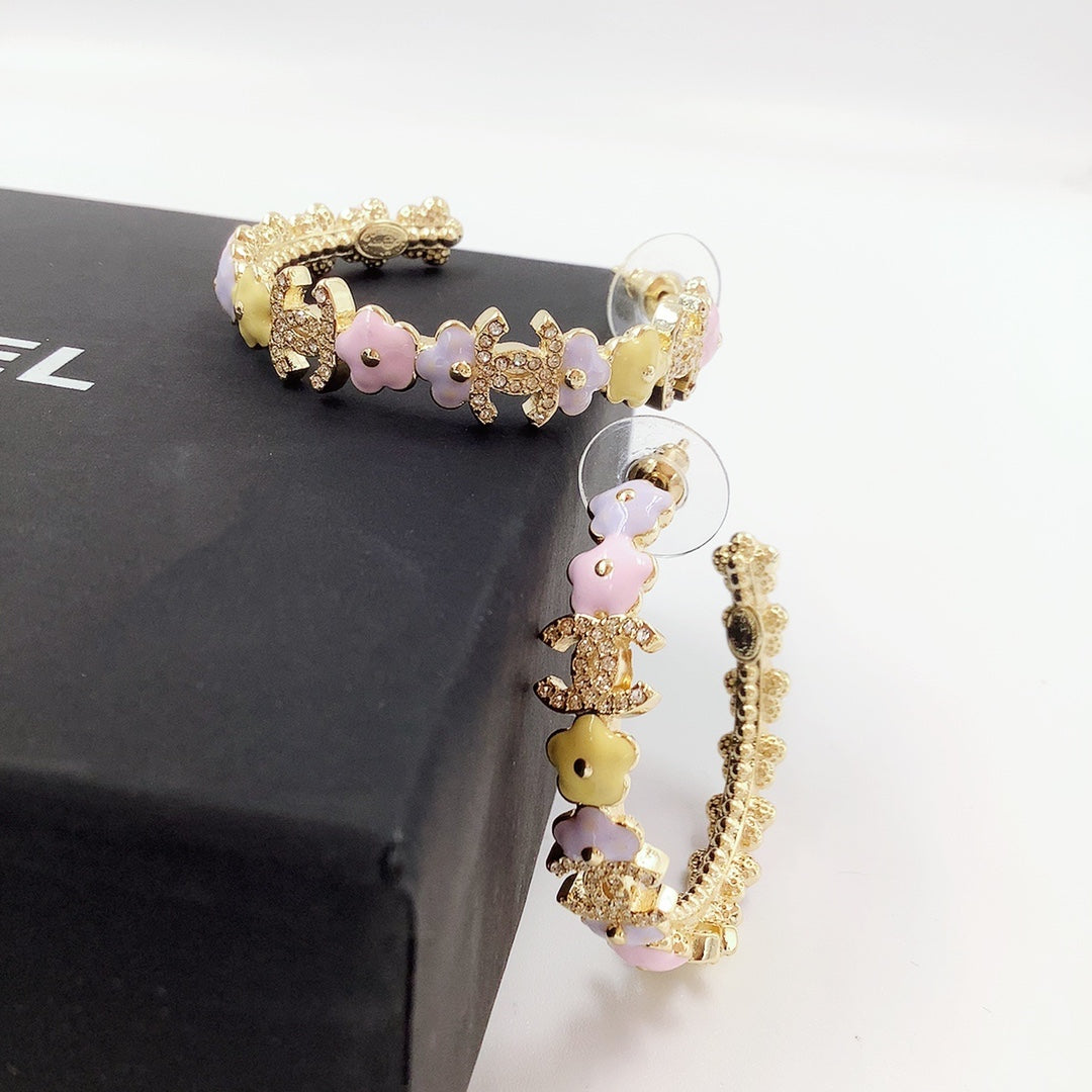 14C1043EDE Stylish  Earrings