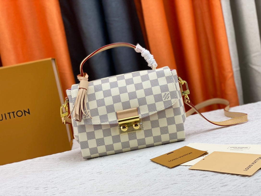 1WE2BDE Stylish leather Bags