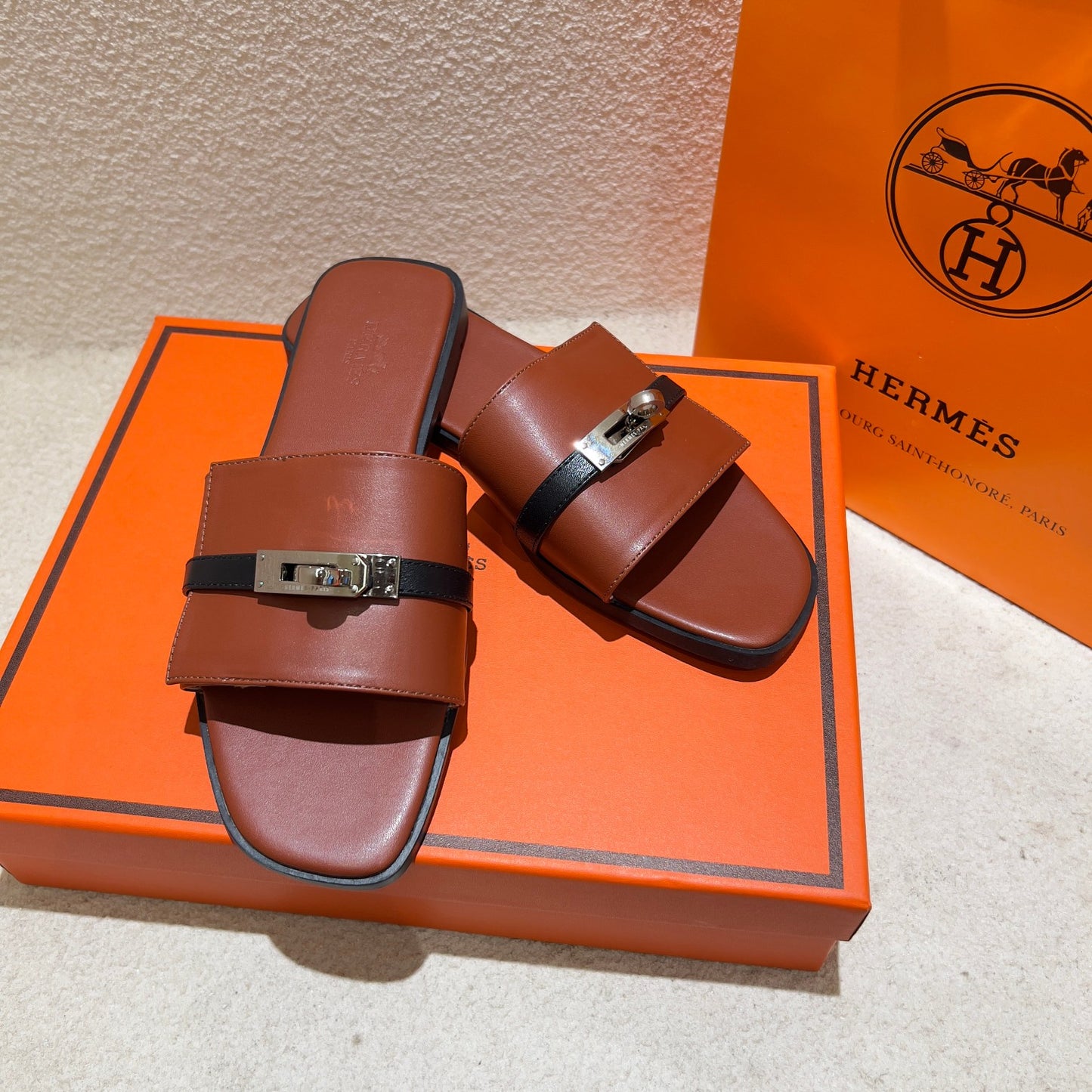 14H201ZDE Stylish Slippers