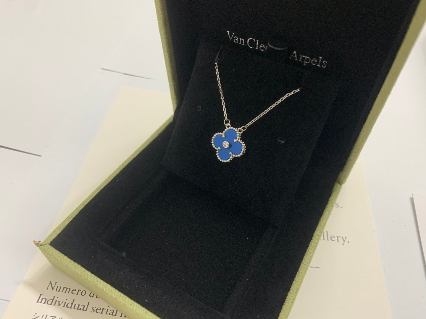 5XVA185XDE Stylish 1 flower necklace