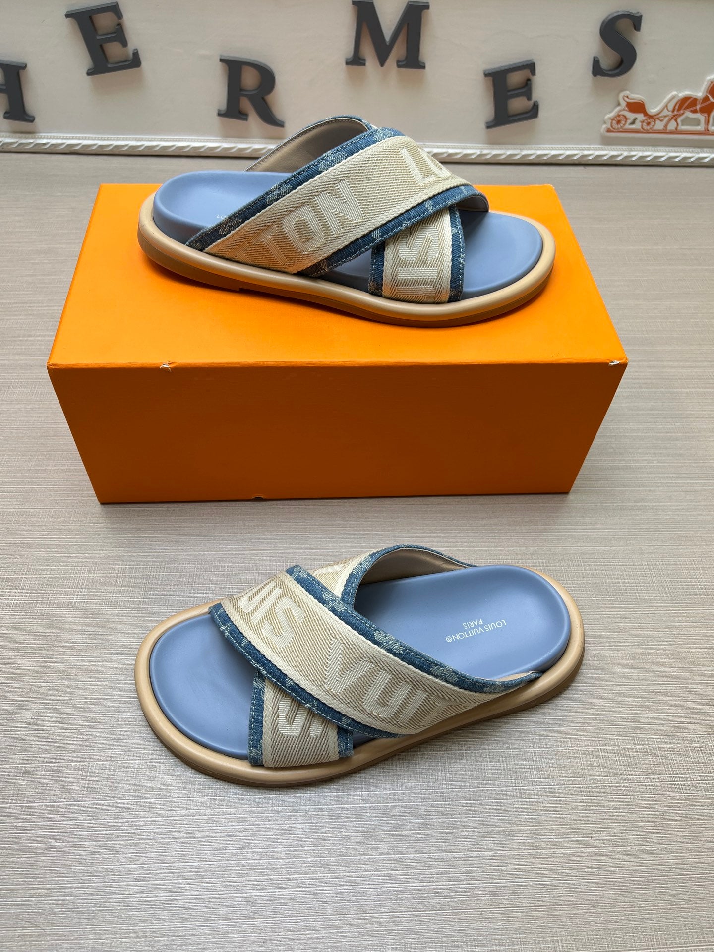 535ZE272ZDE Stylish Slippers