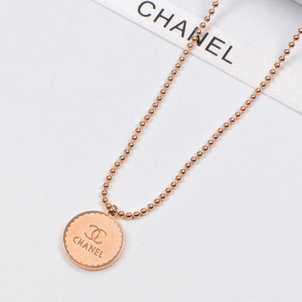 BC40XDE Stylish Necklaces