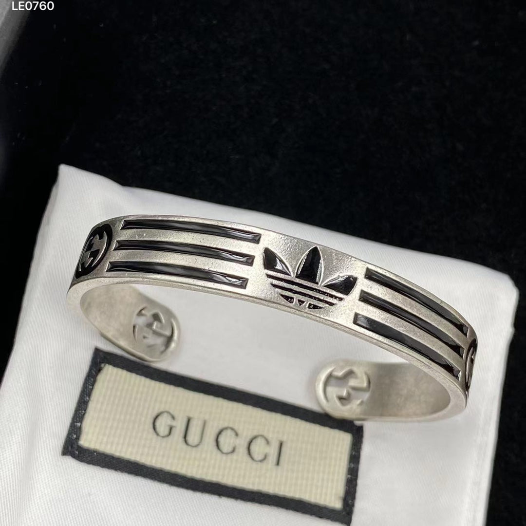 1XB354KDE Stylish Bracelets