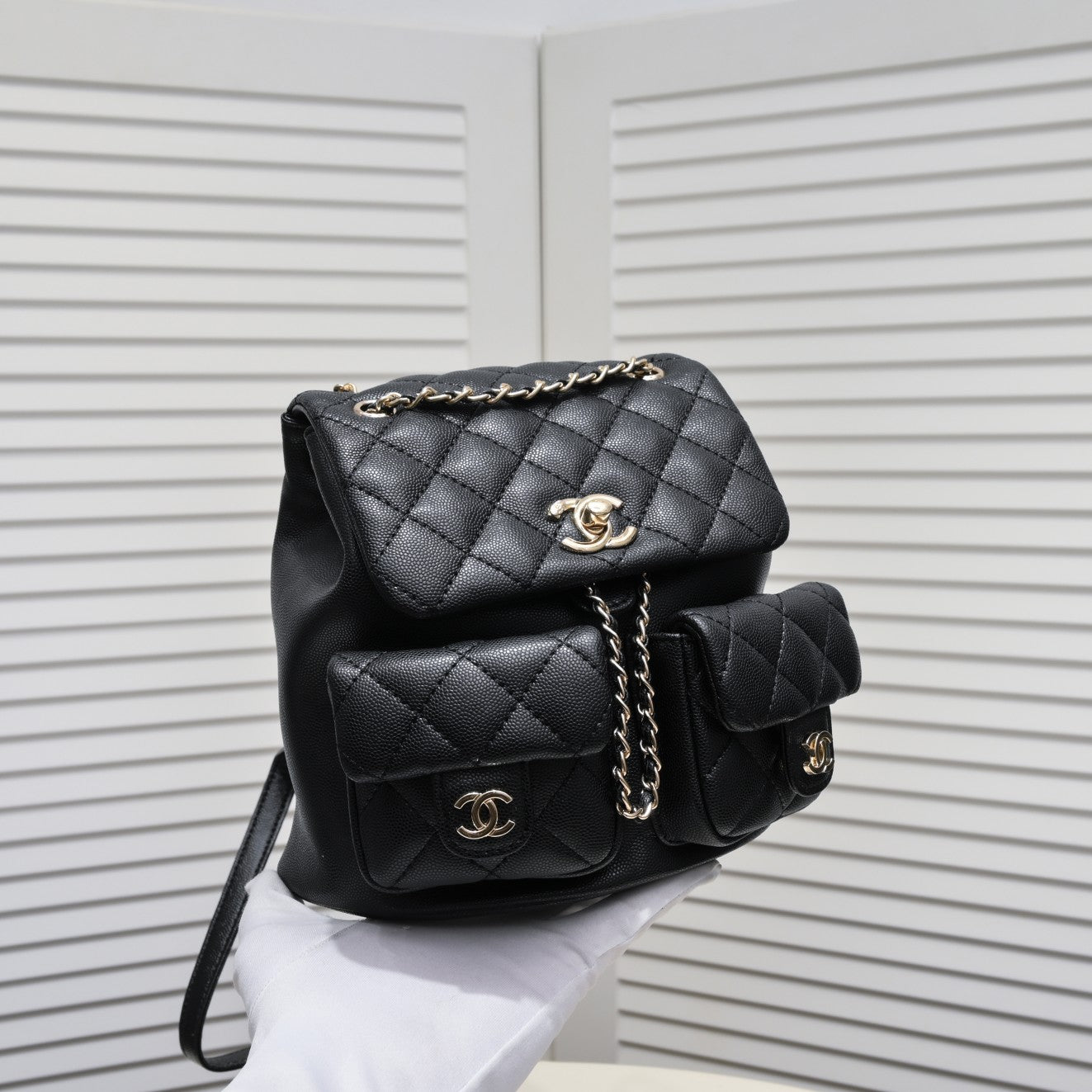 1XC66BUEDE Stylish leather bag 