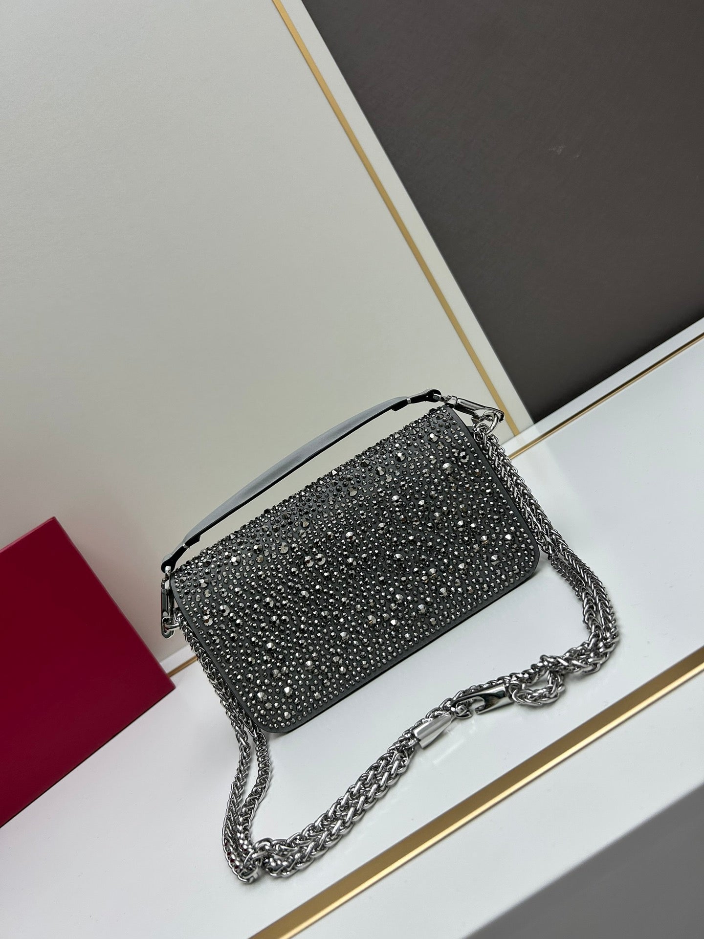 1WVL119BDE Stylish leather bag