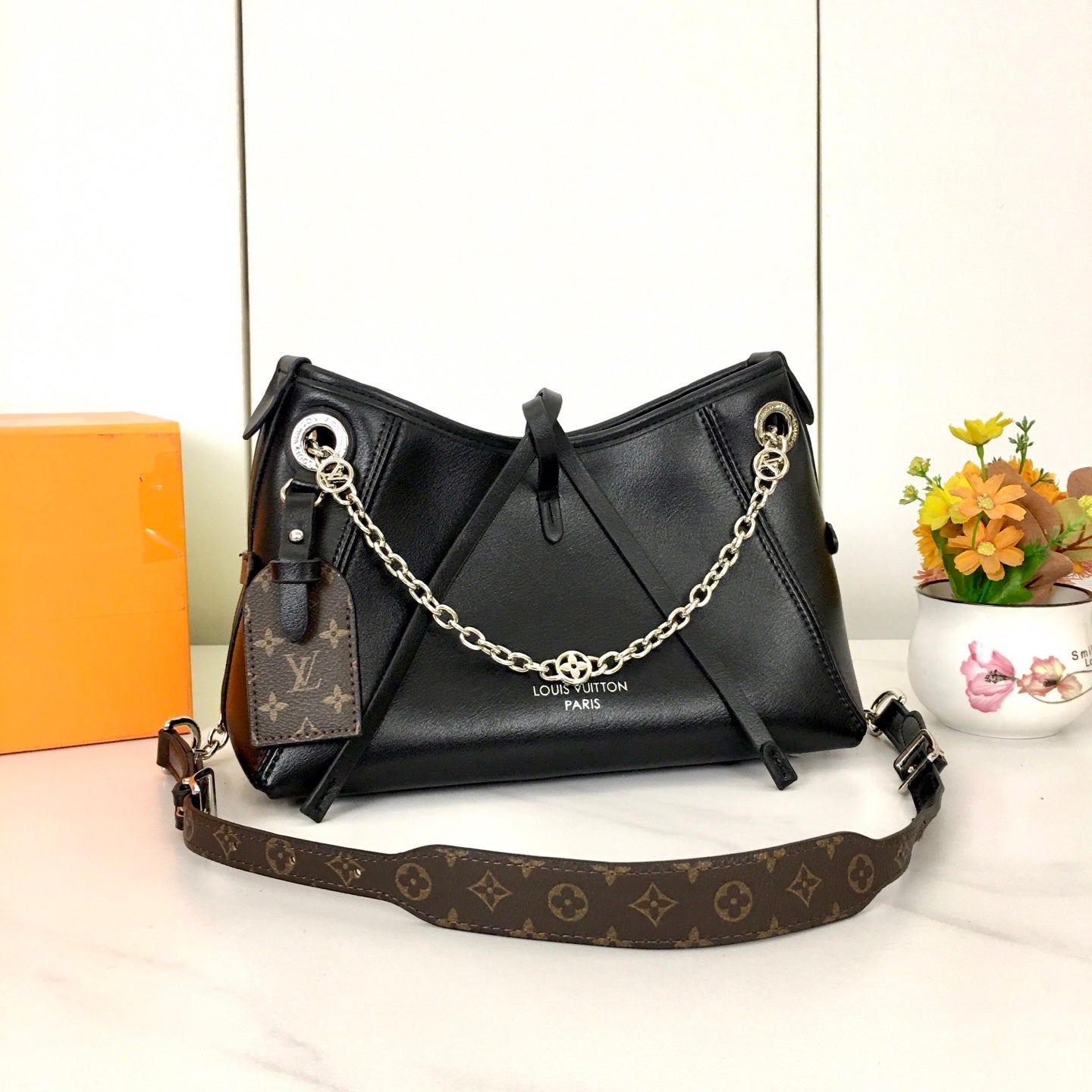 1WE113BDE Stylish leather bag