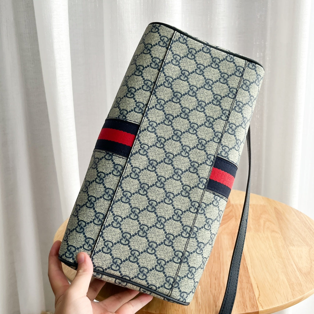 1WB60BDE Stylish leather bag