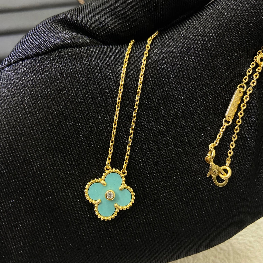 5XVA172XDE Stylish  high quality rings,earrings,necklaces)