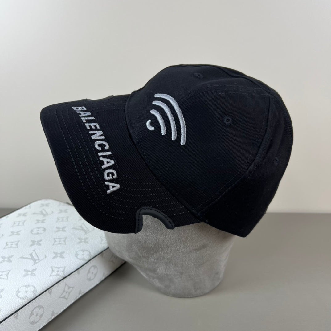 125ZJ526MDE Stylish hats