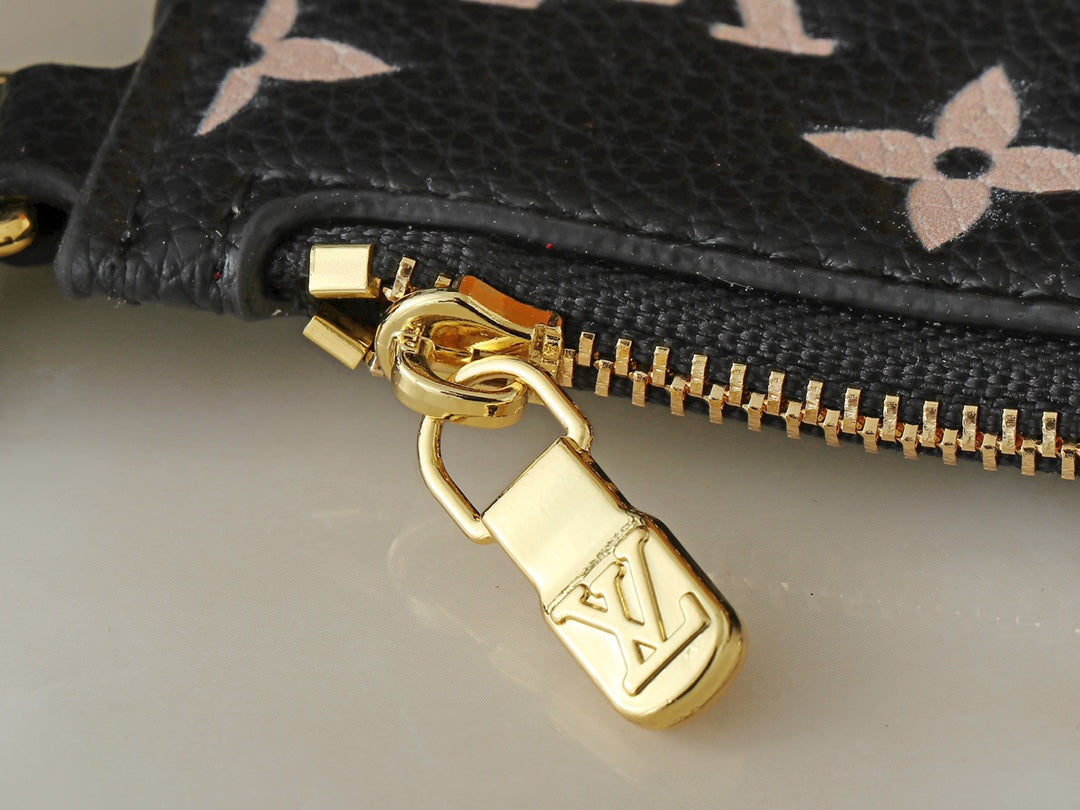 2WE3BDE Stylish leather bag