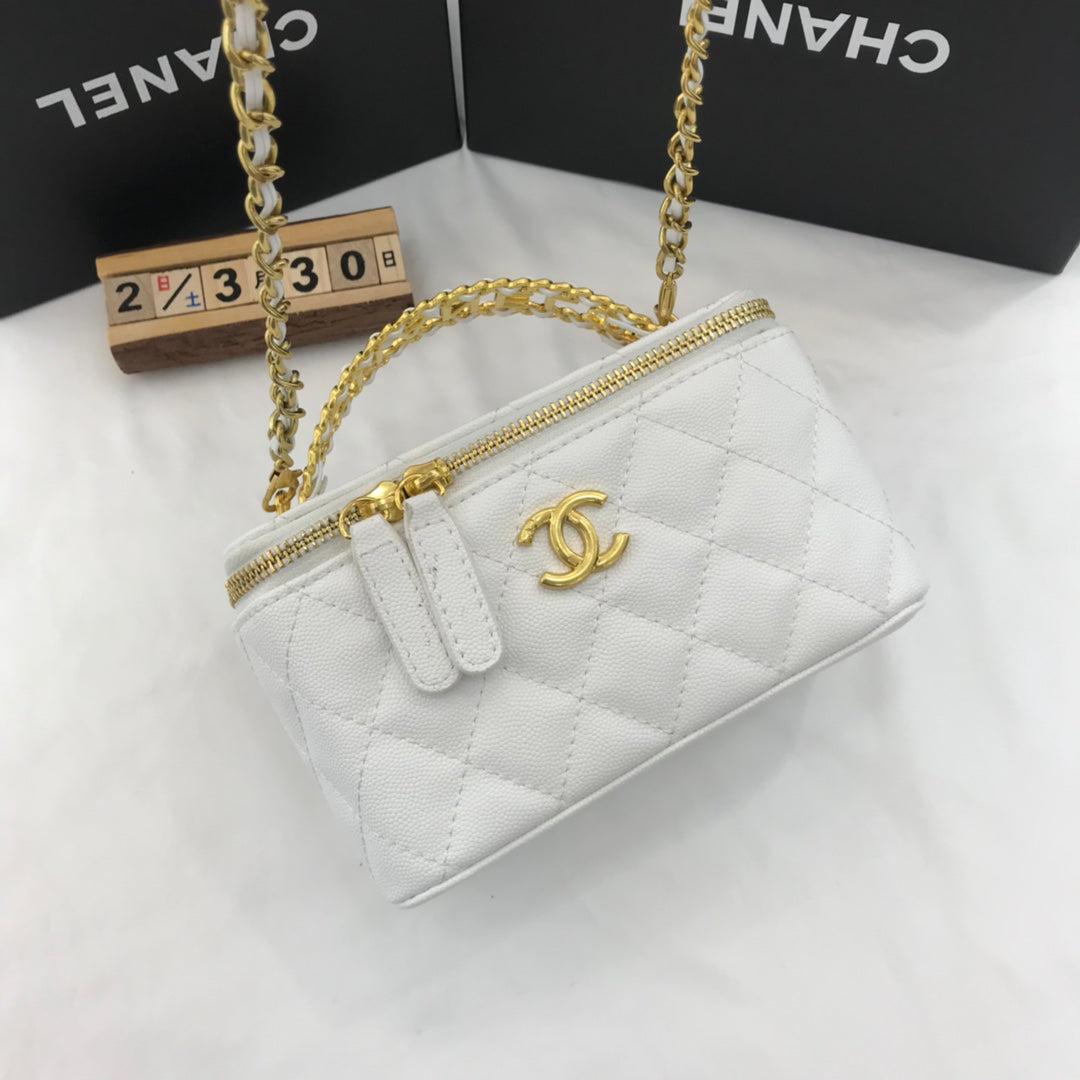 155XC28BDE Stylish leather bag