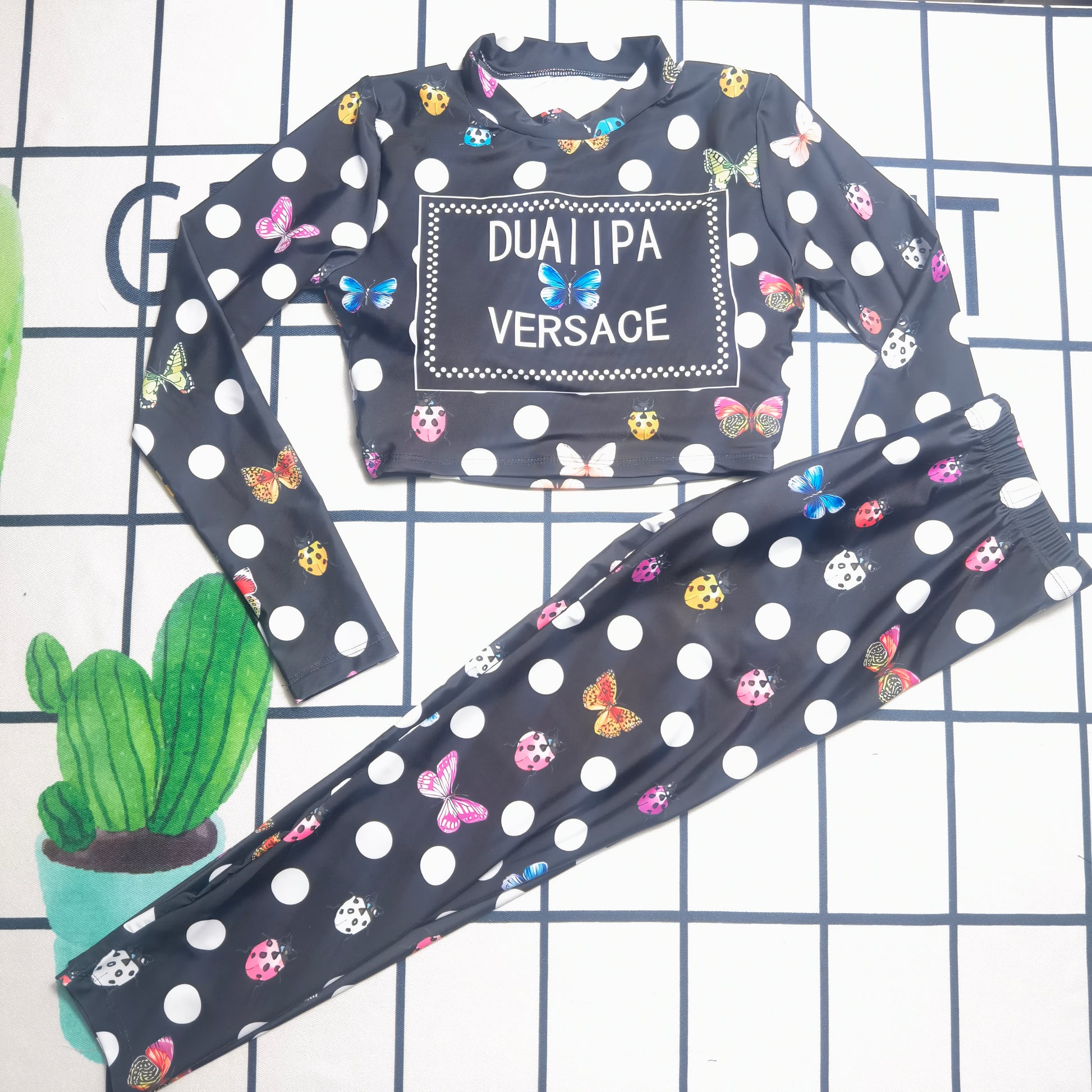 14A152YDE Stylish Long sleeve swimsuit