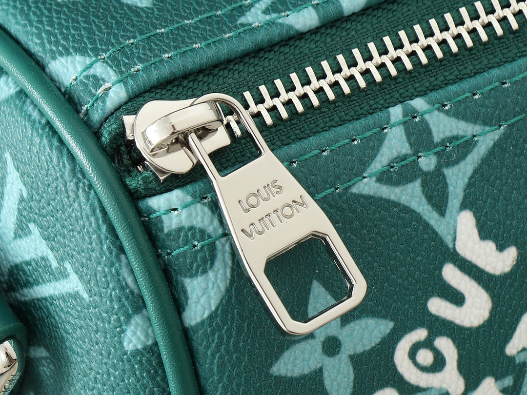 1XE60BDE Stylish leather bag