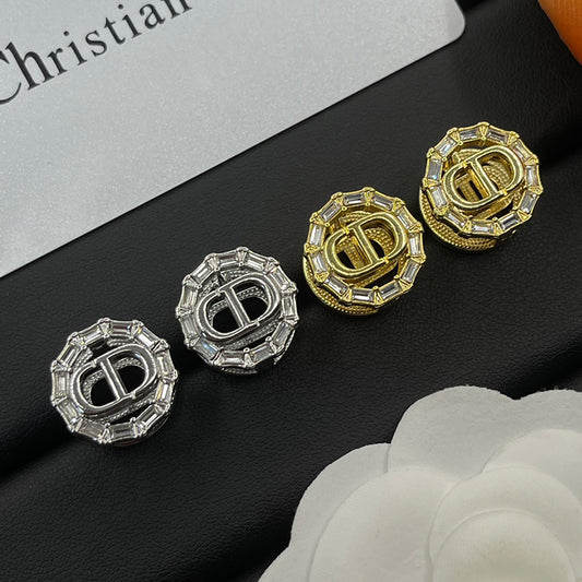 14D1061EDE Stylish Earrings