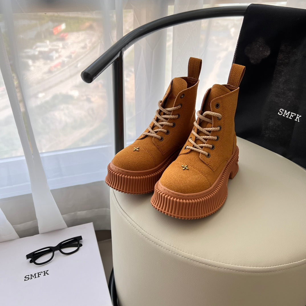 1JA18ZDE Stylish boots