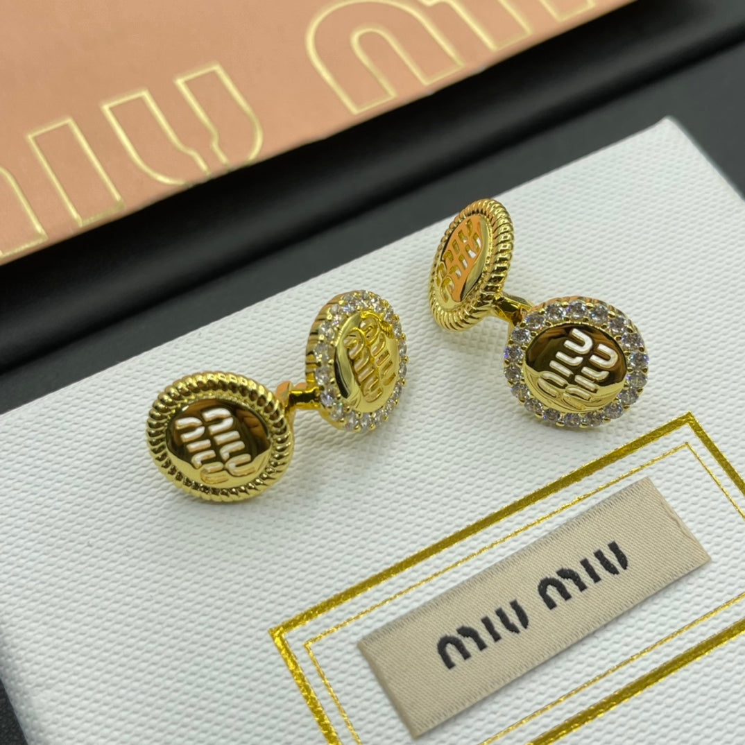 14A518EDE Stylish Earrings