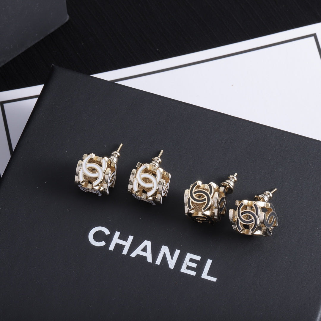 1YC396EDE Stylish Earrings