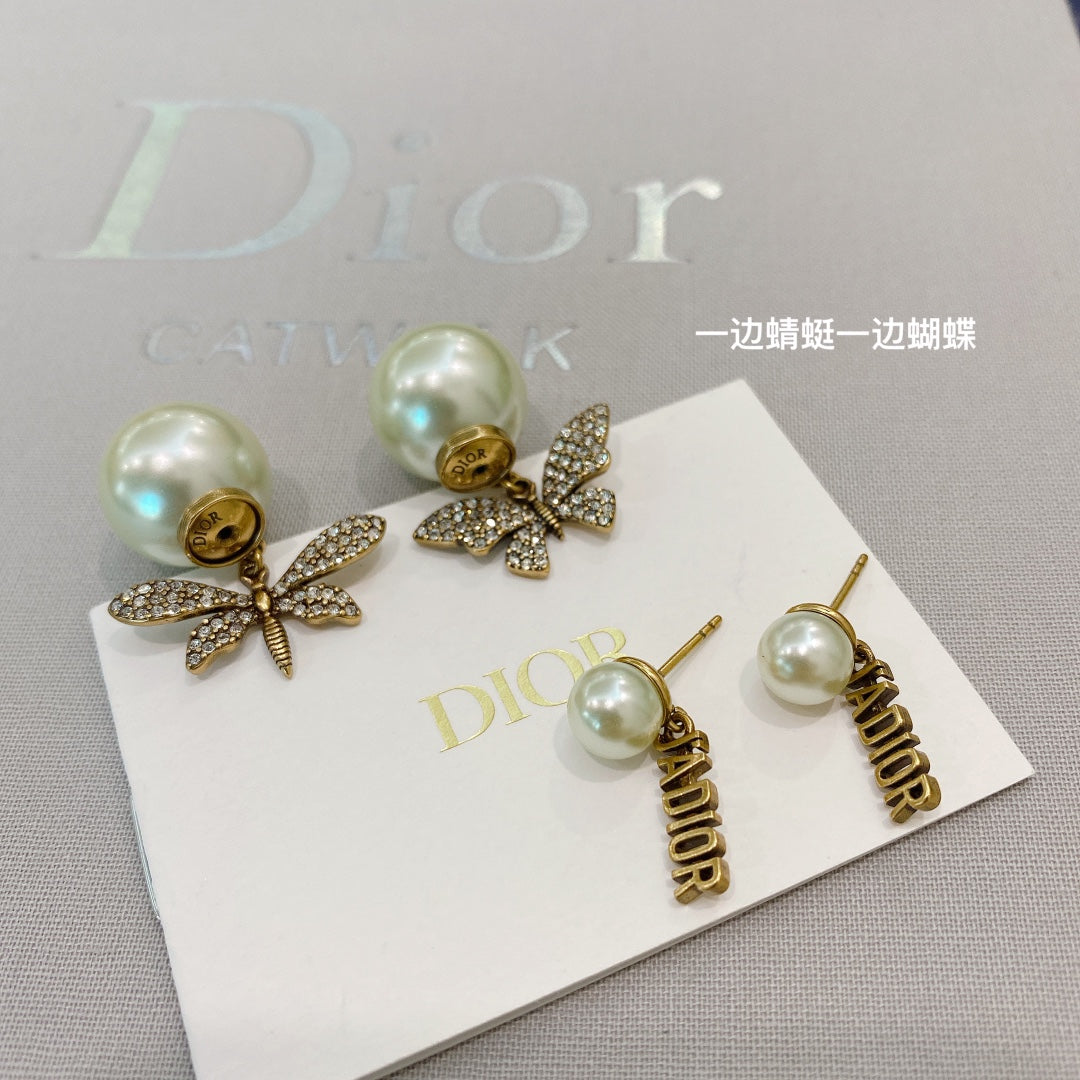 14D391EDE Stylish Earrings