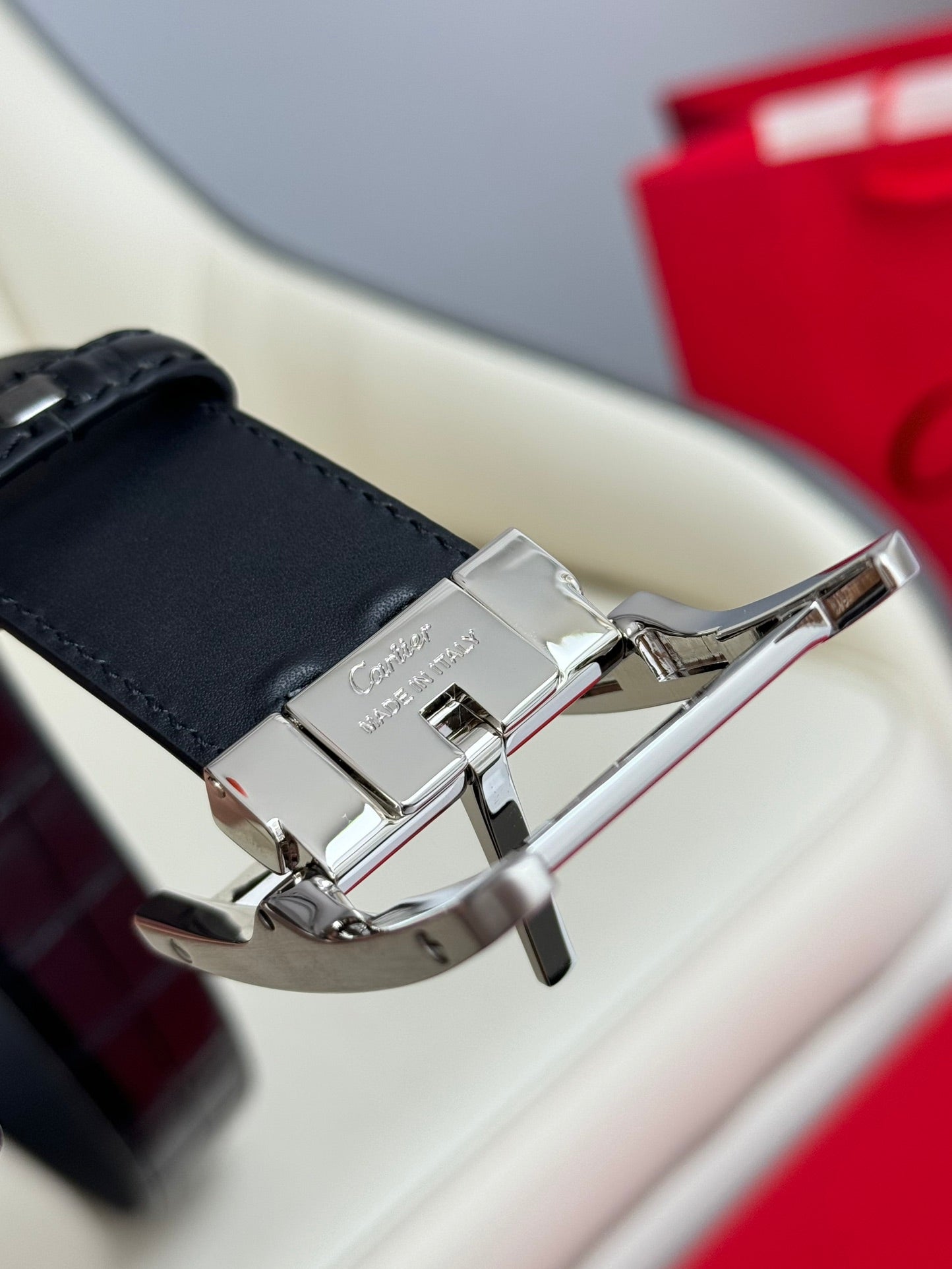 1WK172PDE Stylish  High quality belt With full package