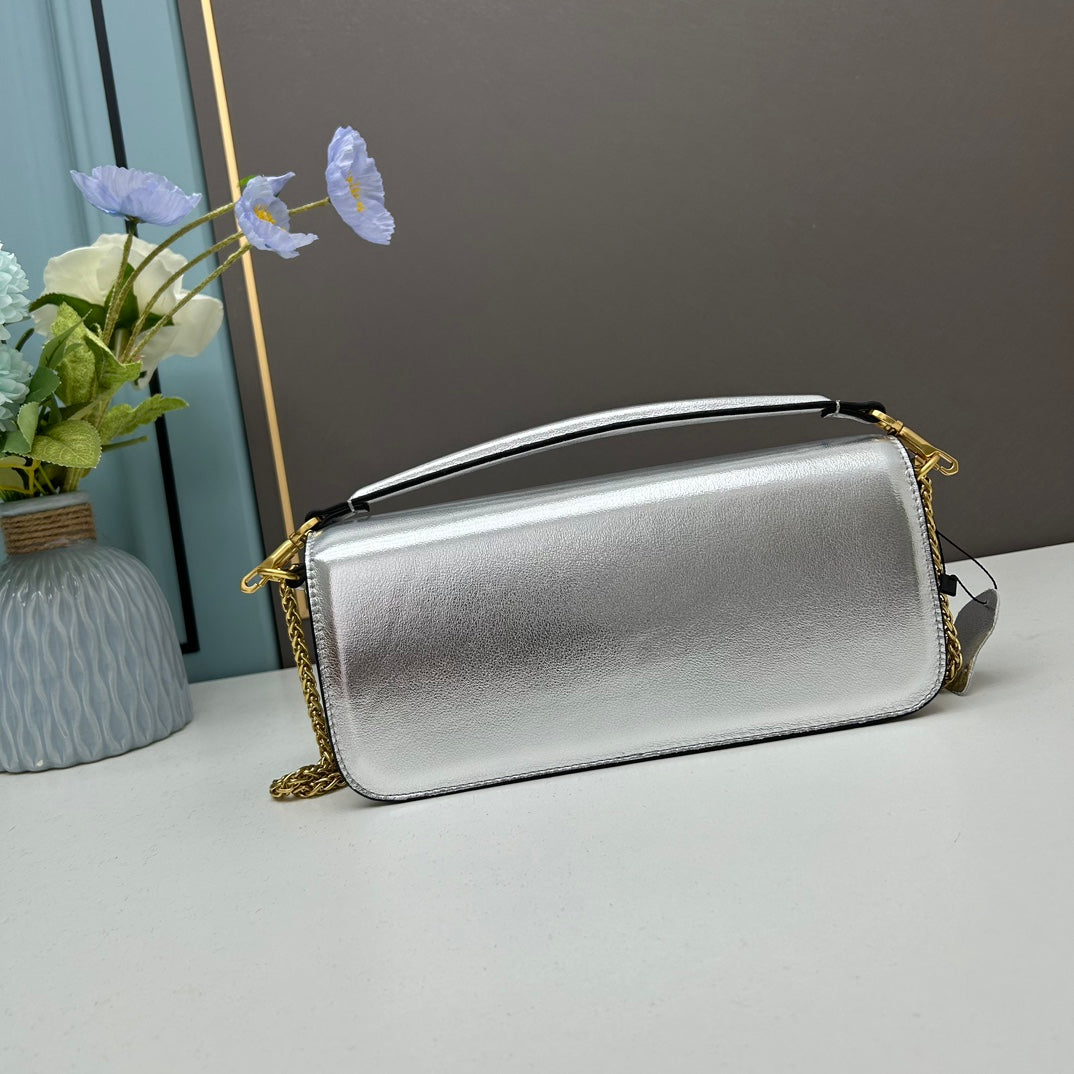 155NVL2BDE Stylish leather bag