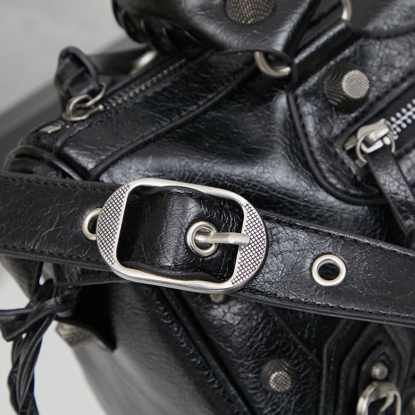 2WJ21BDE Stylish leather bag