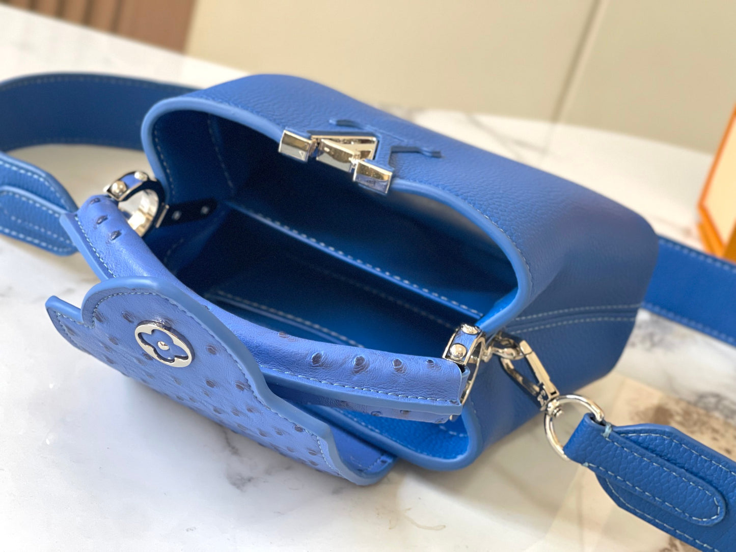 1XE448BDE Stylish leather bag