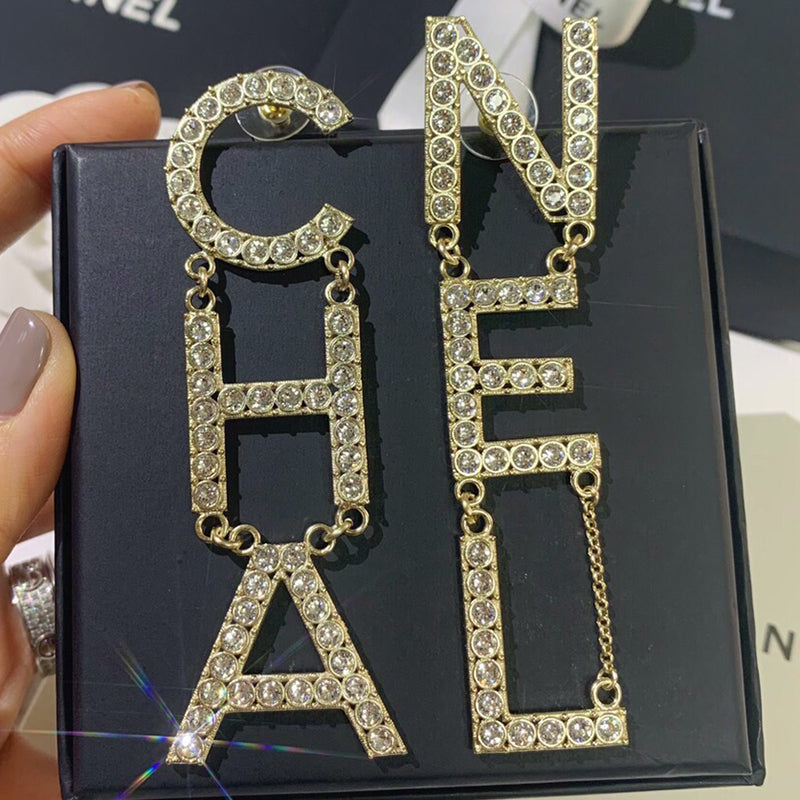 1NC187EDE Stylish Earrings